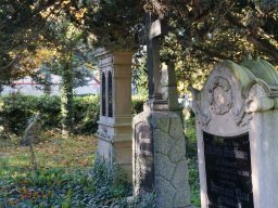 Historischer Friedhof